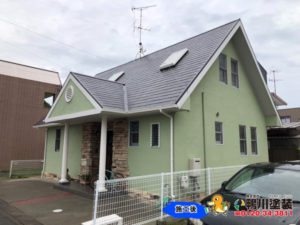【浜松市北区】屋根リフォーム工事のご紹介｜屋根塗装で外観がピカピカに！