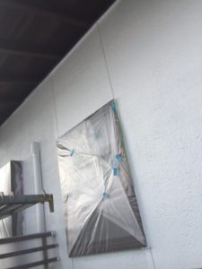 【浜松市】外壁塗装リフォーム工事のご紹介｜汚れたシラス壁を真っ白に再生！