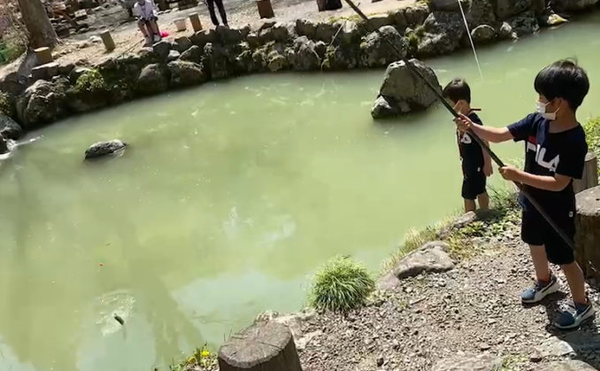子供たちが大好きな釣り堀♪